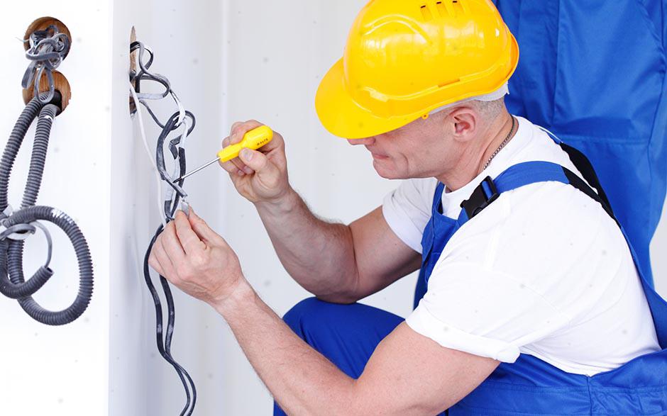 électricien installateur La Celle-Saint-Cloud